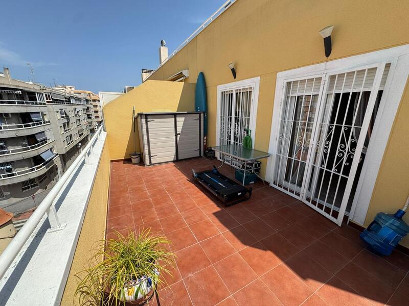 Apartamento en venta en Torrevieja, Alicante
