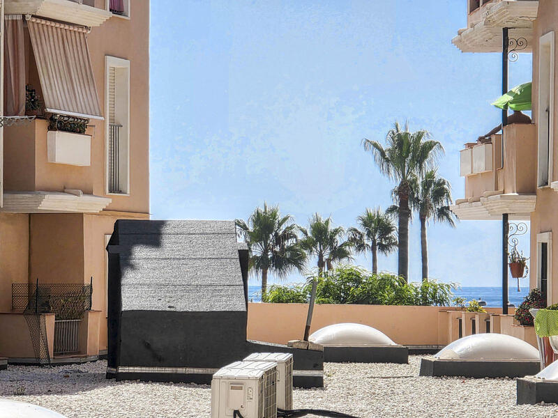 квартира продается в San Luis de Sabinillas, Málaga