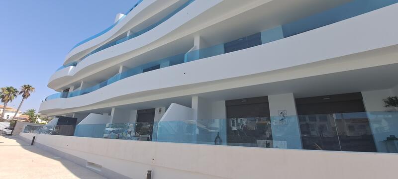 Leilighet til salgs i Playa Flamenca, Alicante
