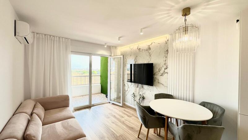 квартира продается в Torrevieja, Alicante