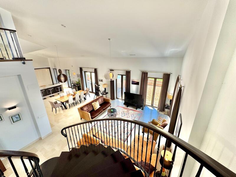 4 sovrum Villa till salu