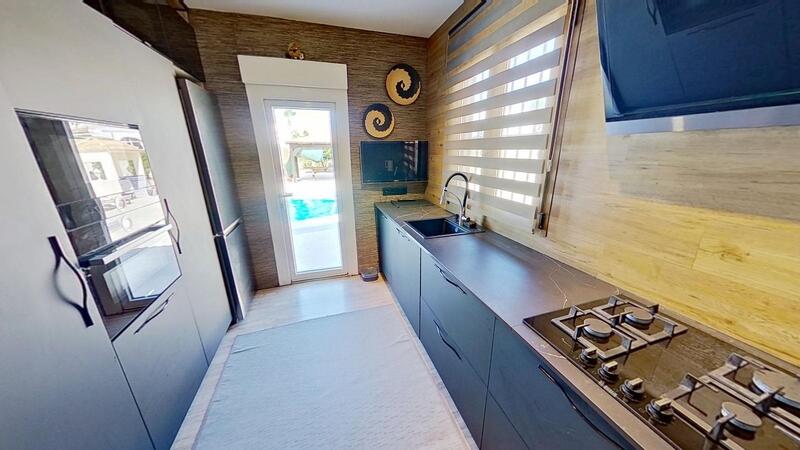 4 Schlafzimmer Villa zu verkaufen