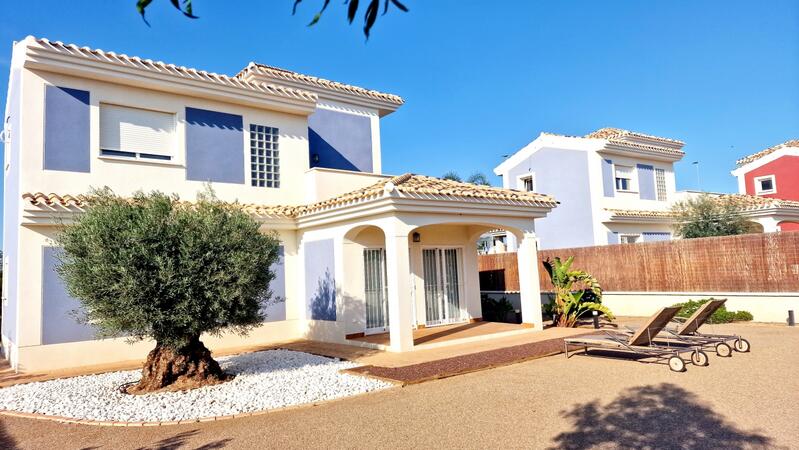 3 bedroom Villa for sale