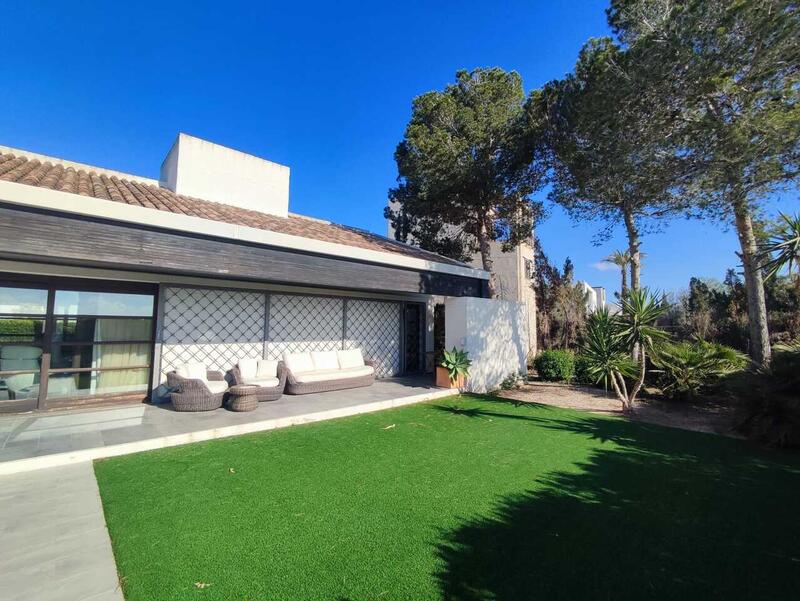 3 slaapkamer Villa Te koop