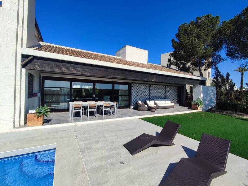 3 slaapkamer Villa Te koop