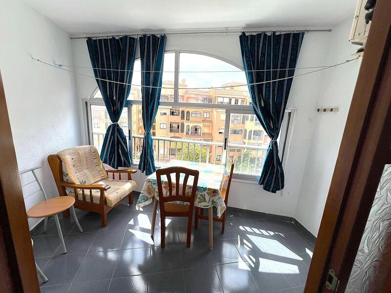 1 bedroom Apartment for sale