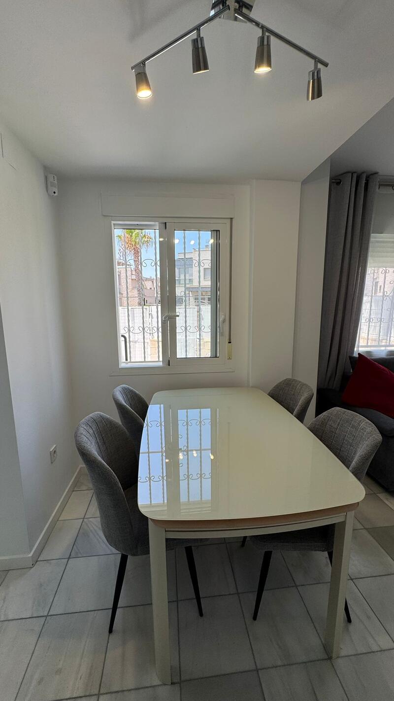 2 bedroom Country House for sale