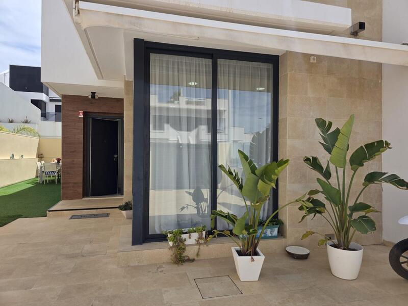 3 Cuarto Casa de Campo en venta