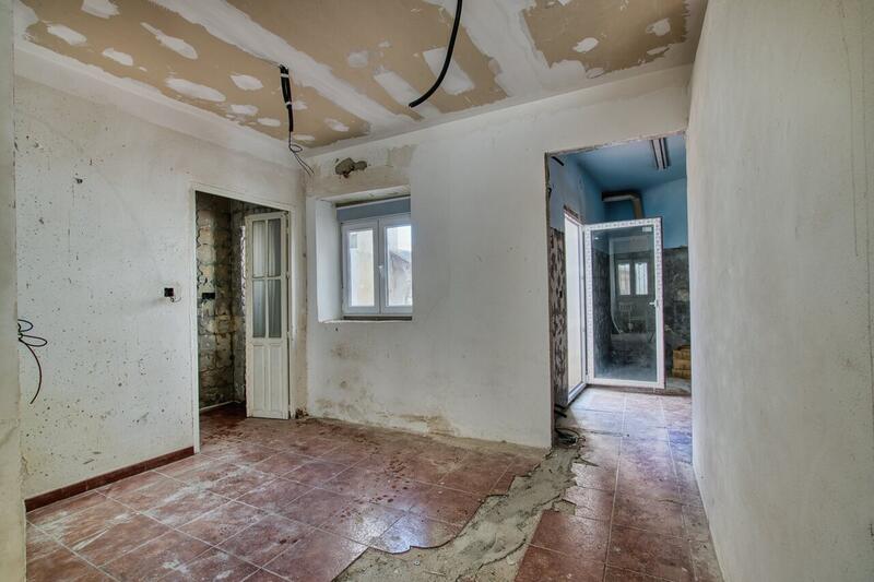 4 Schlafzimmer Stadthaus zu verkaufen