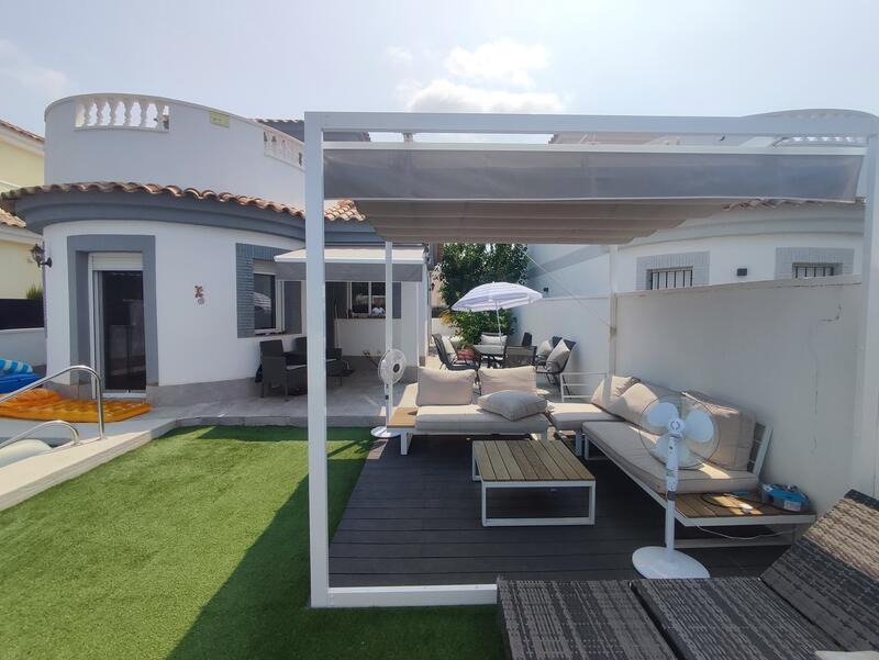 3 Cuarto Villa en venta