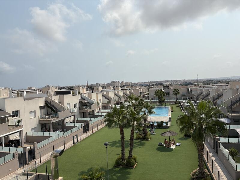 Apartamento en venta en Torrevieja, Alicante