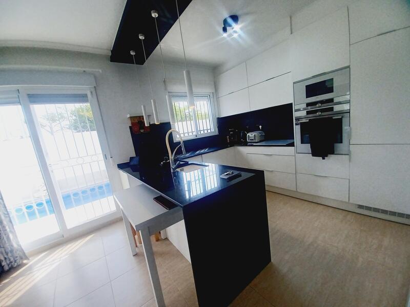 3 bedroom Villa for sale