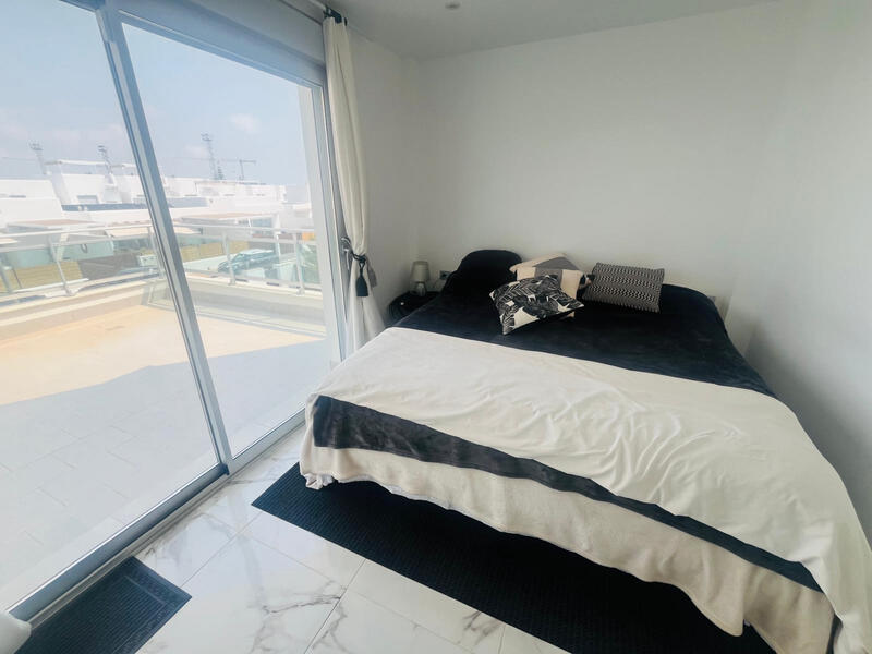3 Cuarto Villa en venta