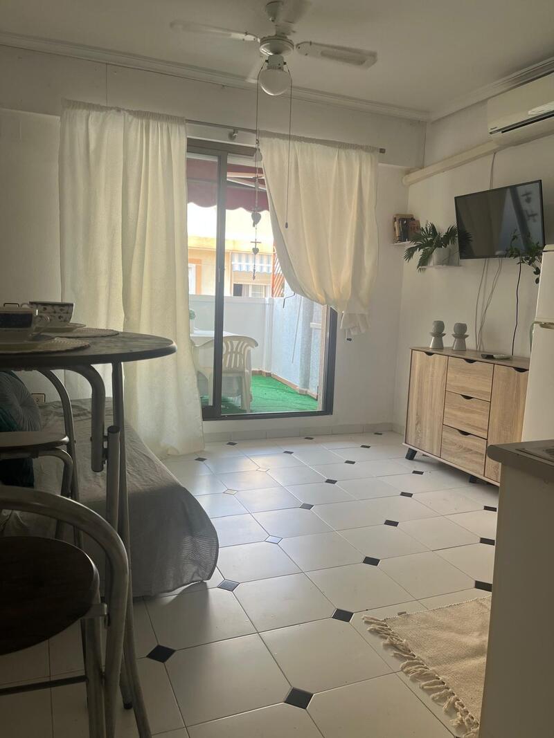 Lägenhet till salu i Torrevieja, Alicante
