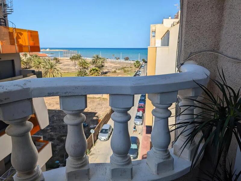 Lägenhet till salu i Torrevieja, Alicante