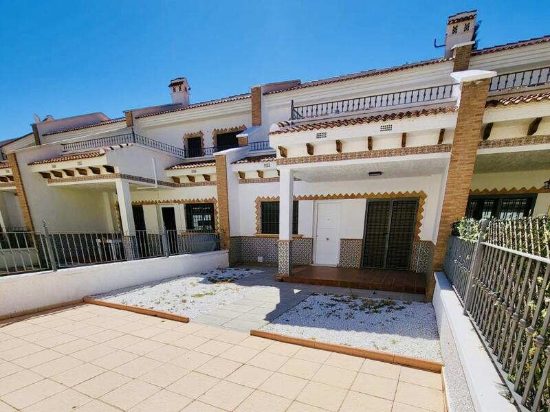 Townhouse for sale in San Miguel de Salinas, Alicante