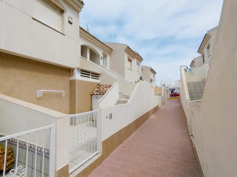 2 bedroom Villa for sale