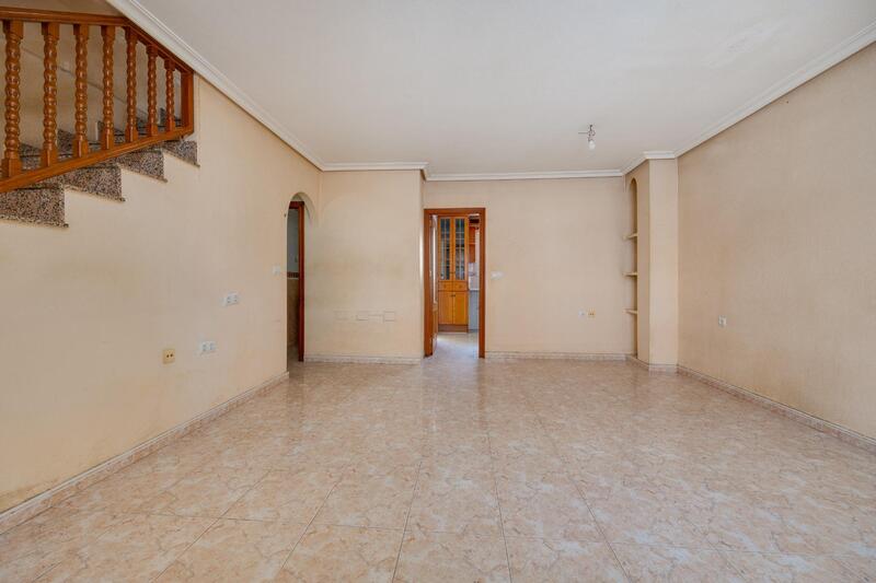 3 bedroom Townhouse for sale
