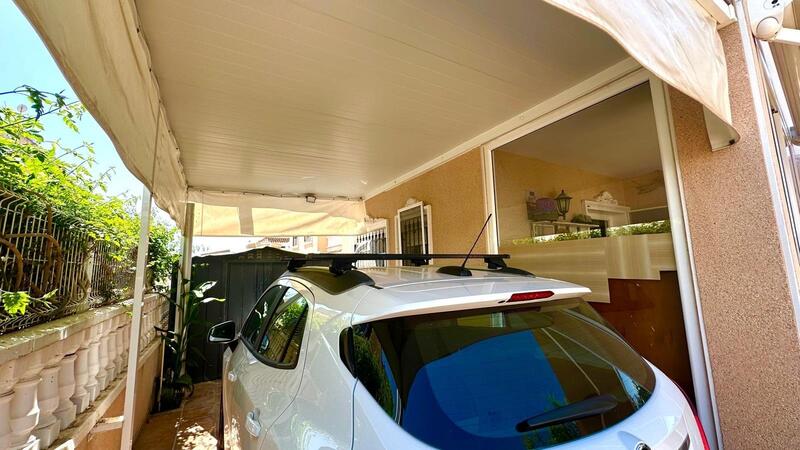4 Cuarto Villa en venta