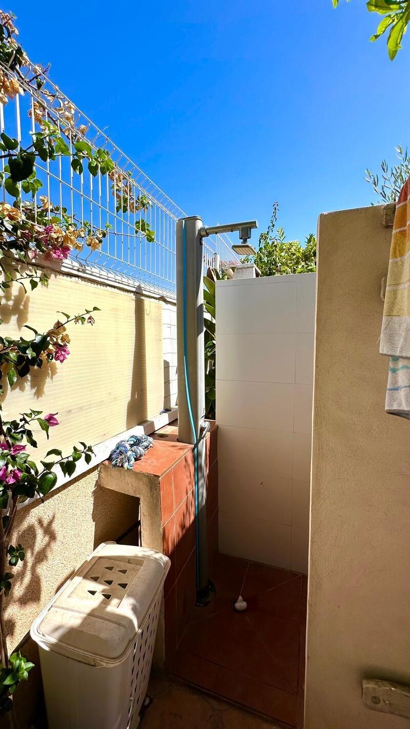 4 Cuarto Villa en venta
