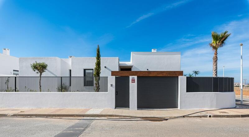 3 bedroom Villa for sale