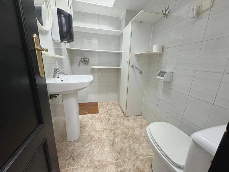 4 bedroom Commercial Property for sale