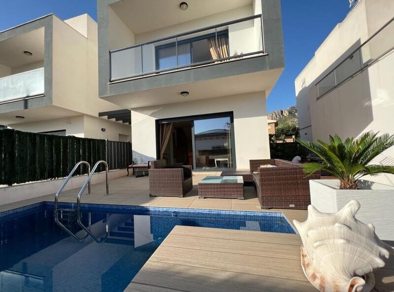3 bedroom Villa for sale