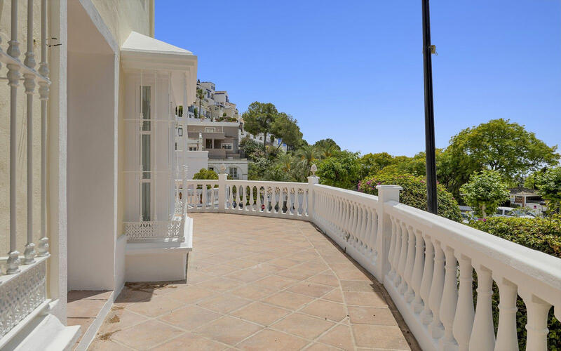 3 bedroom Townhouse for sale