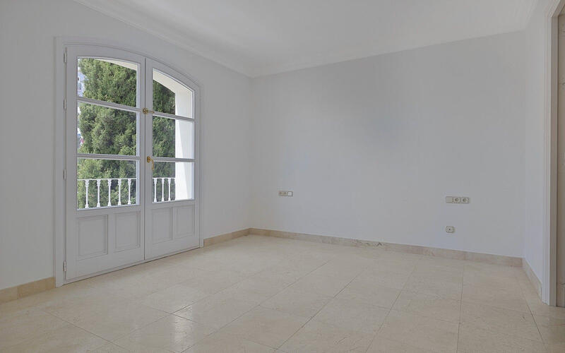 3 bedroom Townhouse for sale