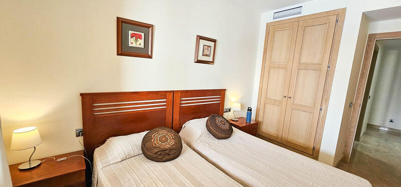 2 bedroom Apartment for sale