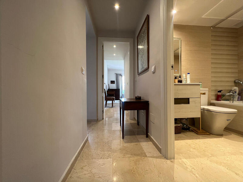 2 slaapkamer Appartement Te koop