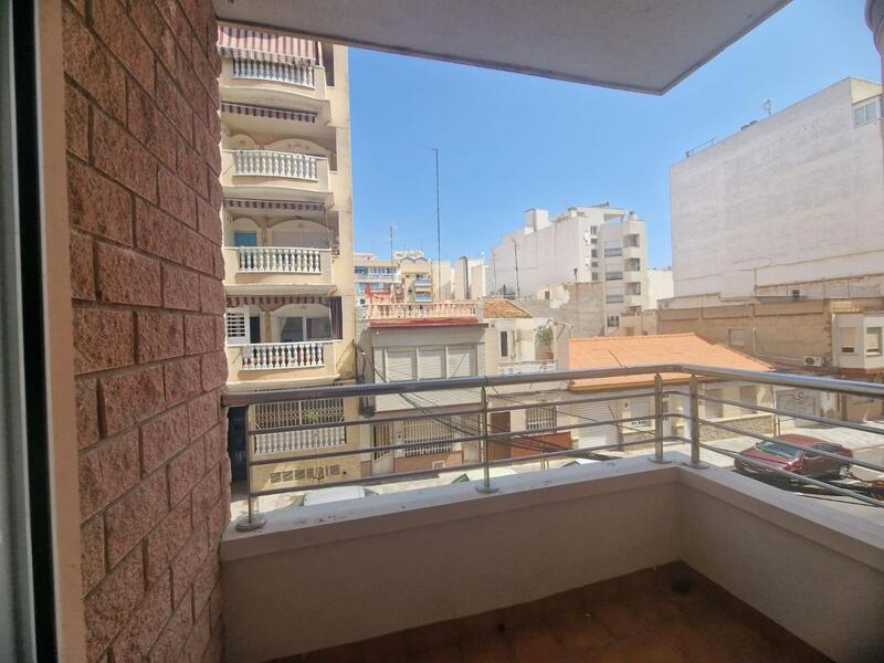 2 slaapkamer Appartement Te koop