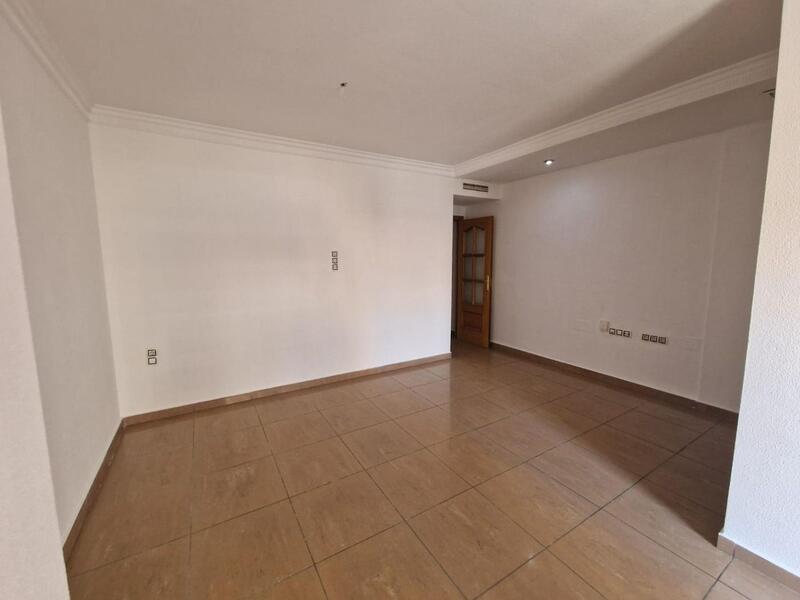 2 slaapkamer Appartement Te koop