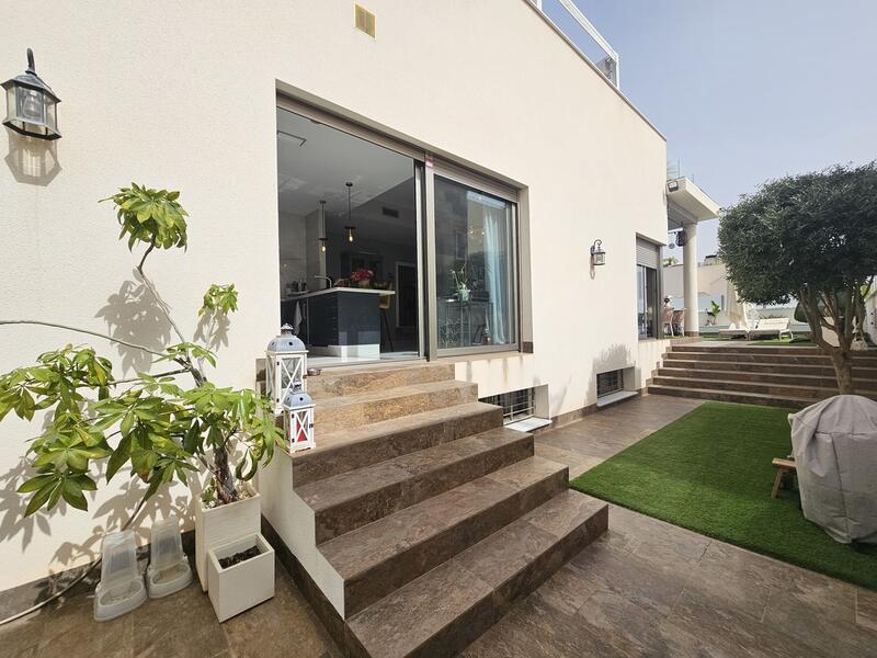 5 slaapkamer Villa Te koop