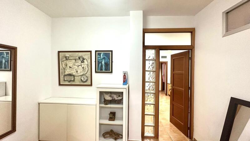 4 slaapkamer Appartement Te koop