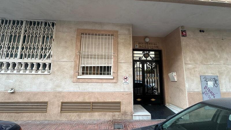 2 slaapkamer Appartement Te koop