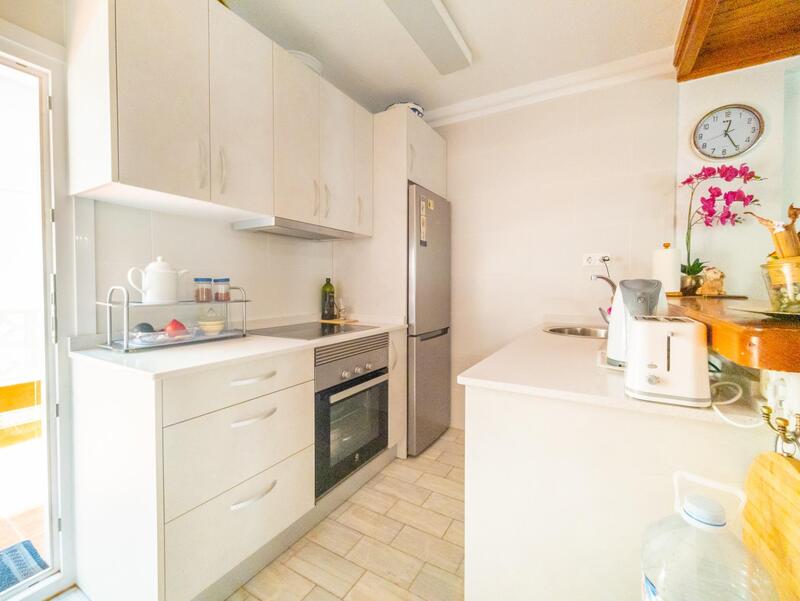 3 slaapkamer Gezinswoning Te koop