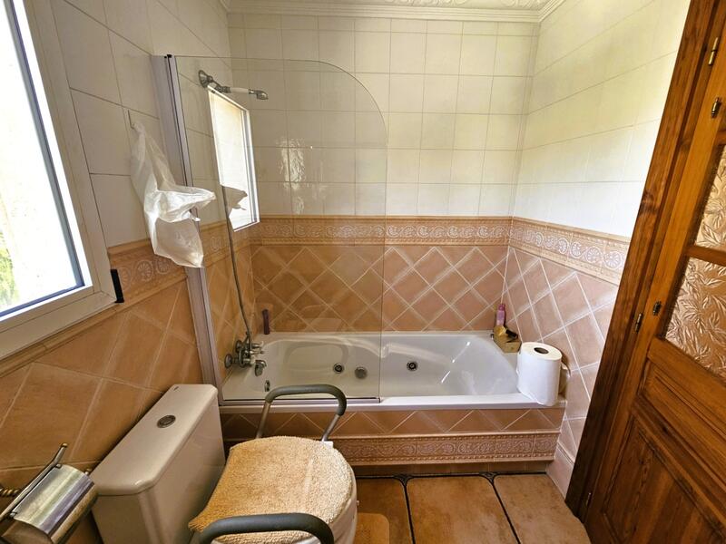 4 bedroom Villa for sale