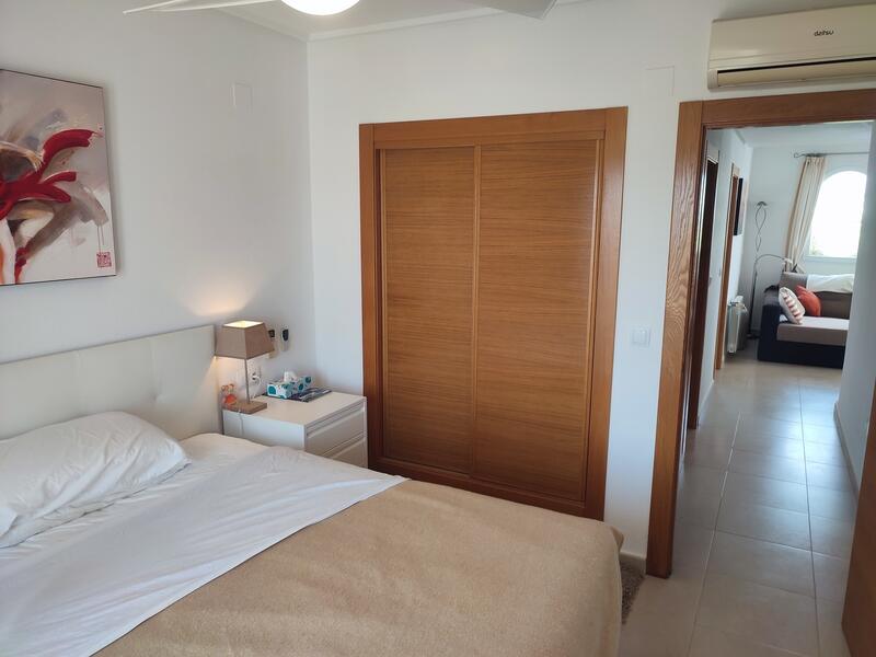 2 slaapkamer Appartement Te koop