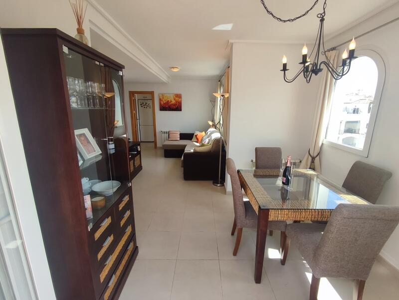 2 slaapkamer Appartement Te koop