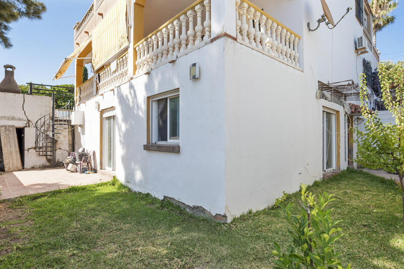 6 Schlafzimmer Villa zu verkaufen
