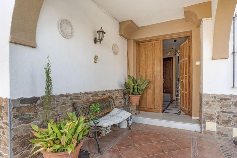 6 Schlafzimmer Villa zu verkaufen