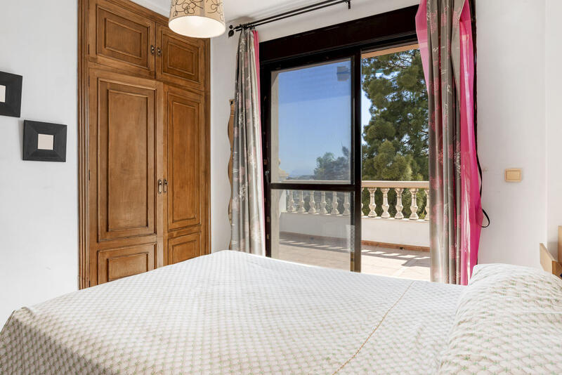 6 Schlafzimmer Villa zu verkaufen