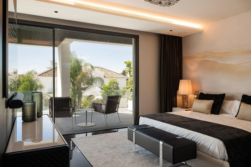 5 bedroom Villa for sale