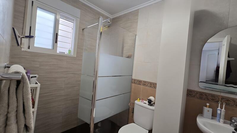 3 bedroom Commercial Property for sale