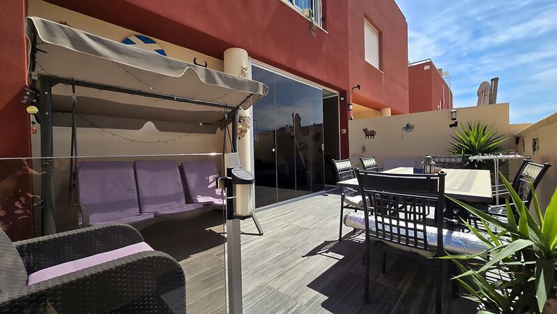 3 bedroom Commercial Property for sale