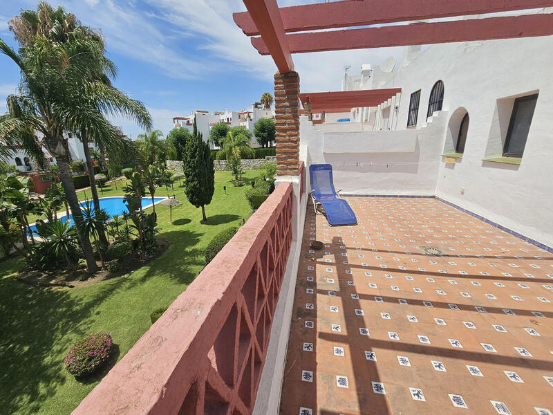 Townhouse for sale in Estepona, Málaga