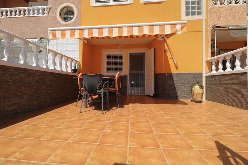 Byhus til salg i Torrevieja, Alicante