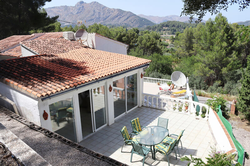 5 bedroom Villa for sale