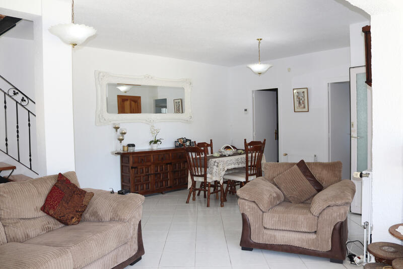5 bedroom Villa for sale